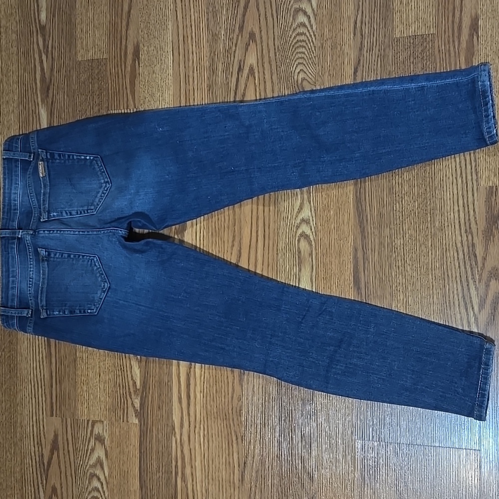 Joe’s The Icon Ankle mid rise skinny ankle jean
